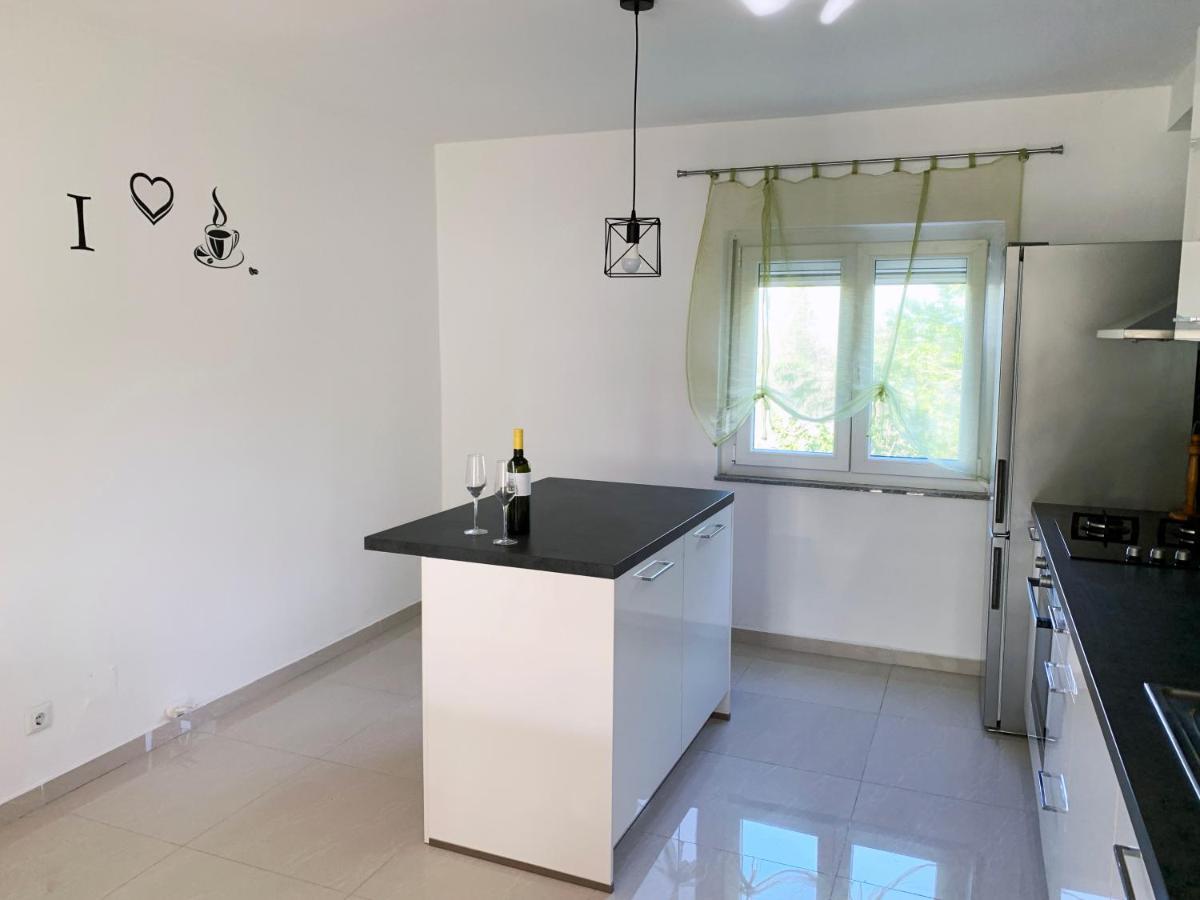 New Apartment Ema II Vrh  Εξωτερικό φωτογραφία