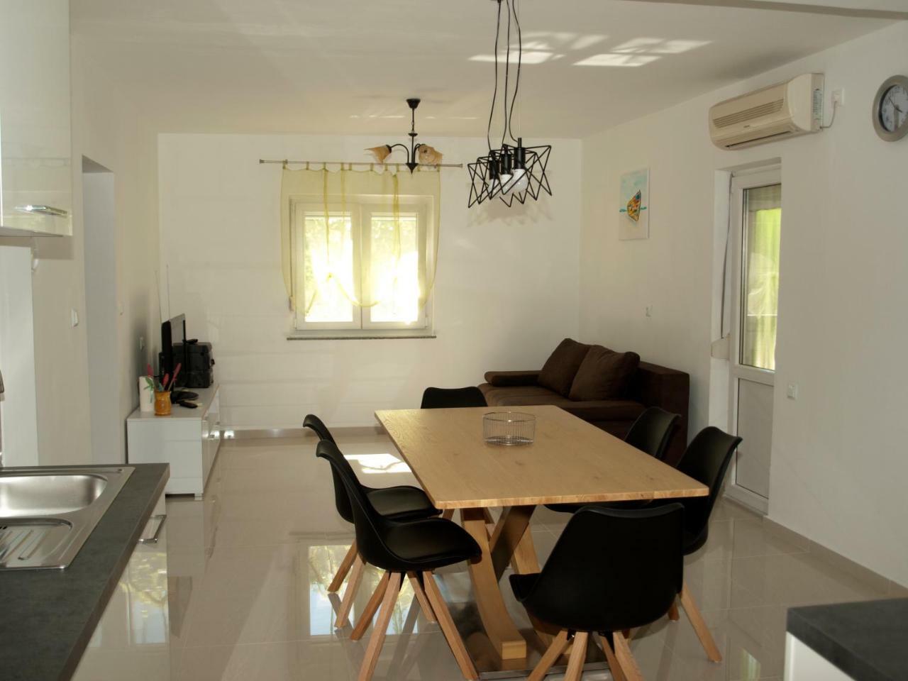 New Apartment Ema II Vrh  Εξωτερικό φωτογραφία